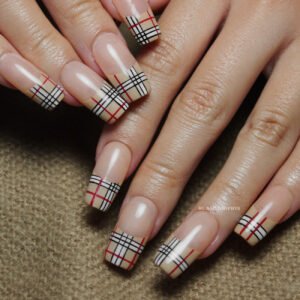 London Plaid Frenchies faux ongles/press on nails