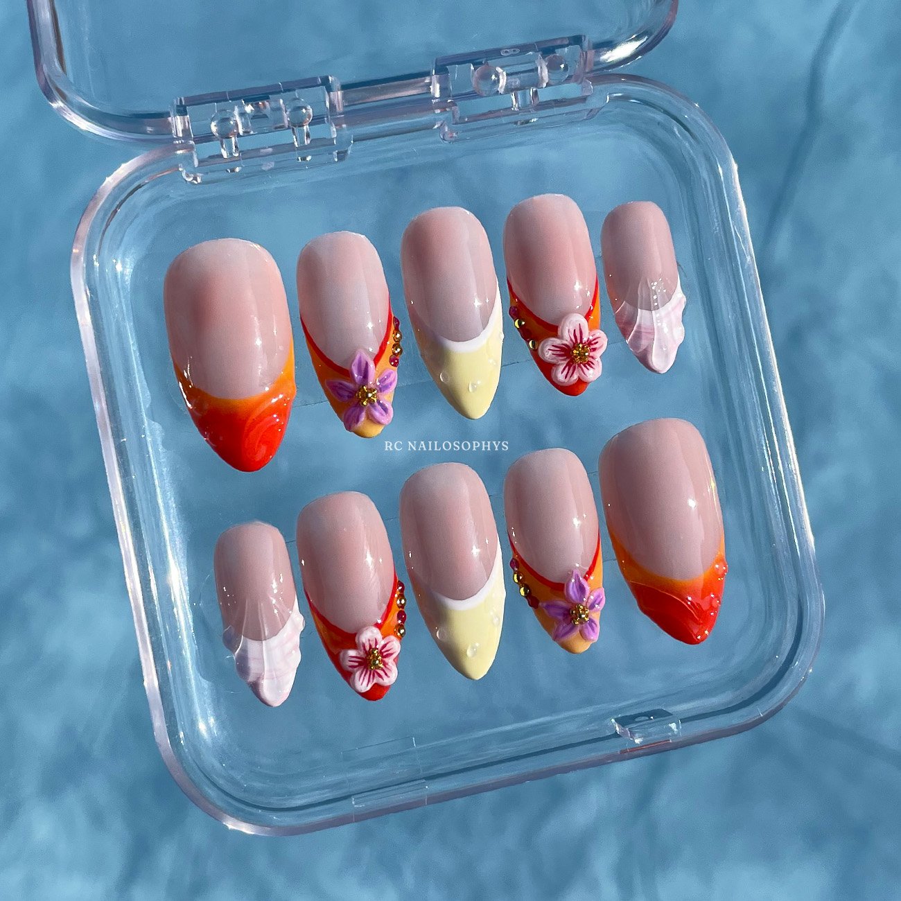 Sun-Kissed Petals faux ongles