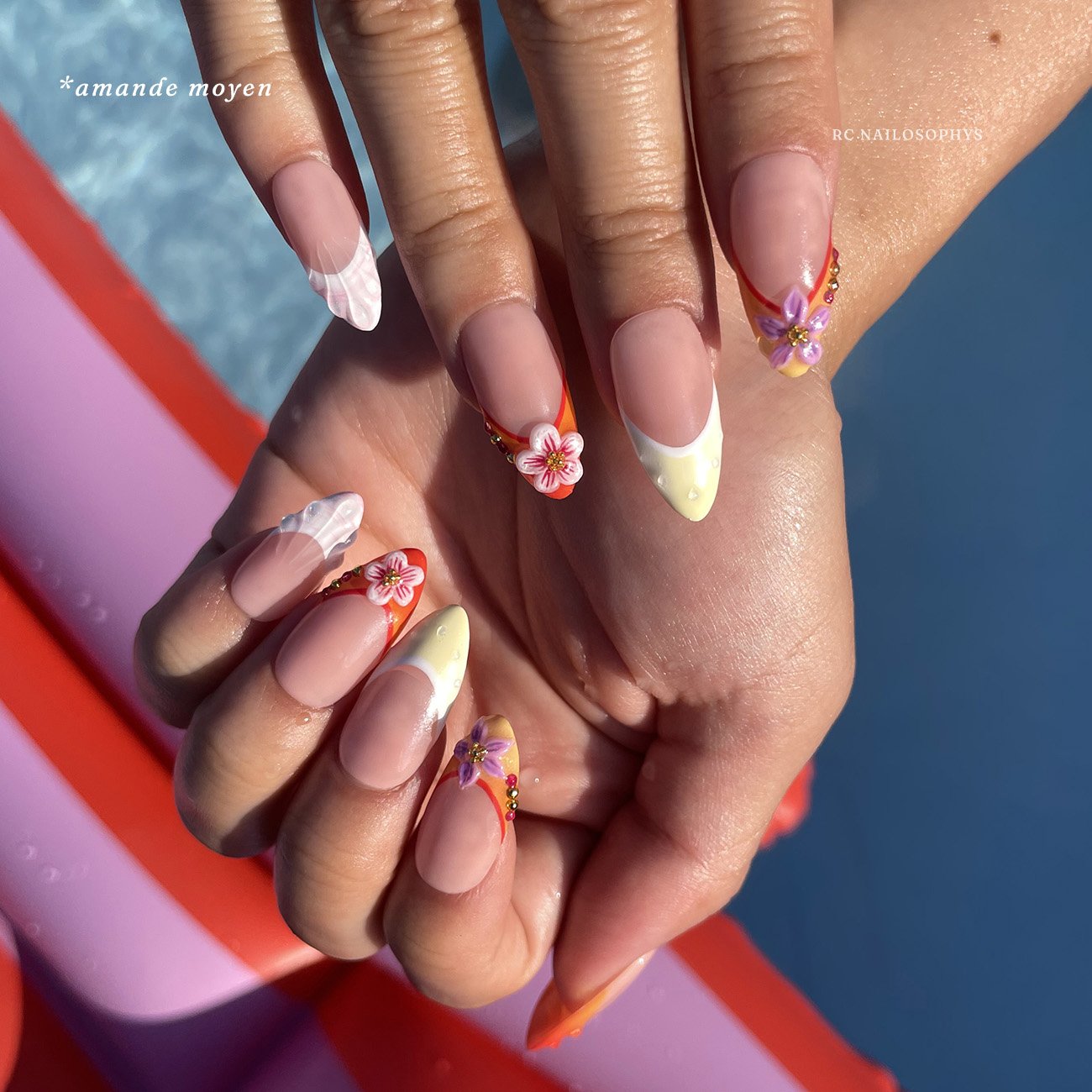 Sun-Kissed Petals faux ongles