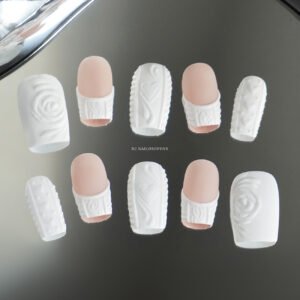 Heartfelt Knit faux ongles press on